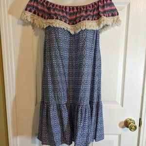Umgee Off-Shoulder Fringe Collar Boho Blue & Red Pattern Dress - size S